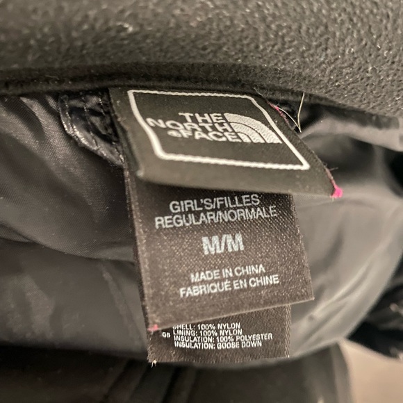 North Face Puff Jacket in Juniors Medium Great Condition - Picture 9 of 11